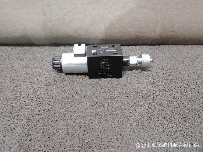 深耕冶金重工領域 美國Parker D3W4CVJW30電磁閥在專用起重設備中的關鍵應用